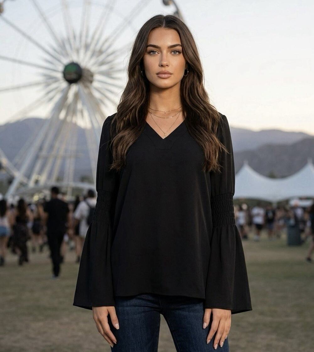 Michael Kors Women’s Black V-neck Long Bell Sleeve Pullover Blouse Shirt Top - M